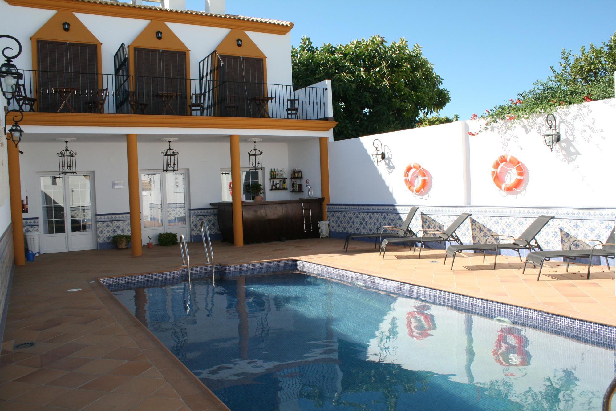 Hostal Ciudad Trigueros Konforlar fotoğraf