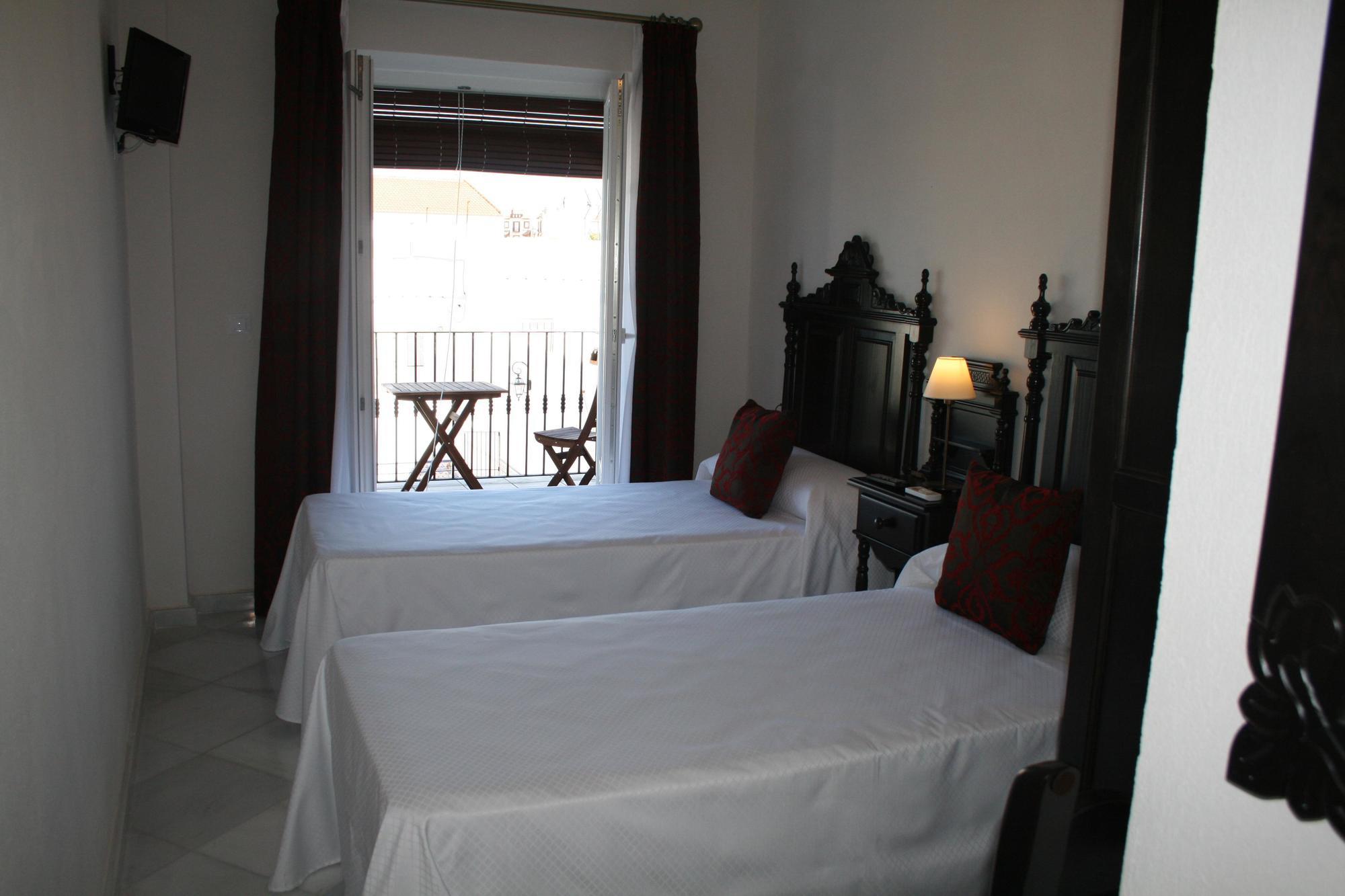 Hostal Ciudad Trigueros Oda fotoğraf