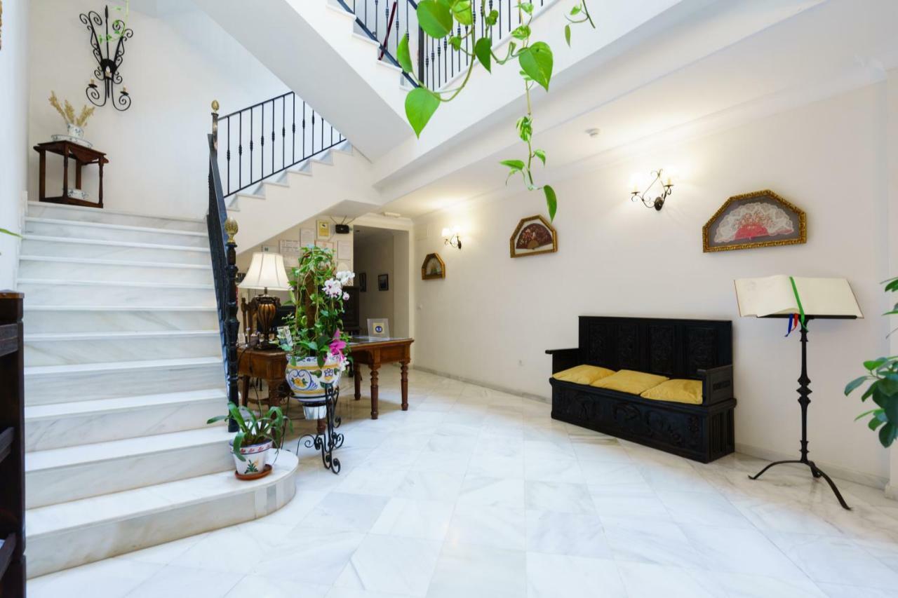 Hostal Ciudad Trigueros Dış mekan fotoğraf