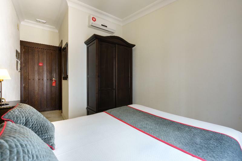 Hostal Ciudad Trigueros Dış mekan fotoğraf